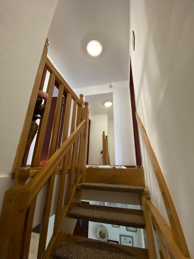 Casa Lucky Hotell Rîşnov Exteriör bild