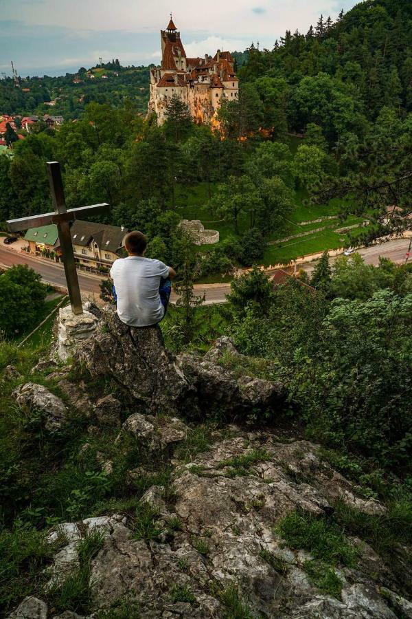 Casa Lucky Hotell Rîşnov Exteriör bild
